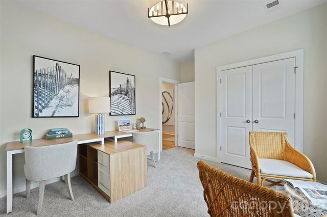 1083 Arundle Road, Sherrills Ford, NC 28673