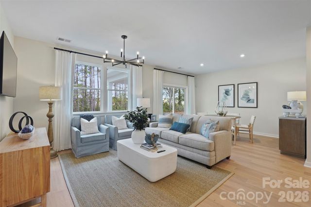 1083 Arundle Road, Sherrills Ford, NC 28673