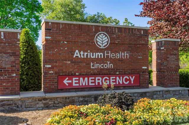 1083 Arundle Road, Sherrills Ford, NC 28673