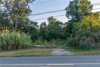 1602 Walnut Street, Paris, AR 72855