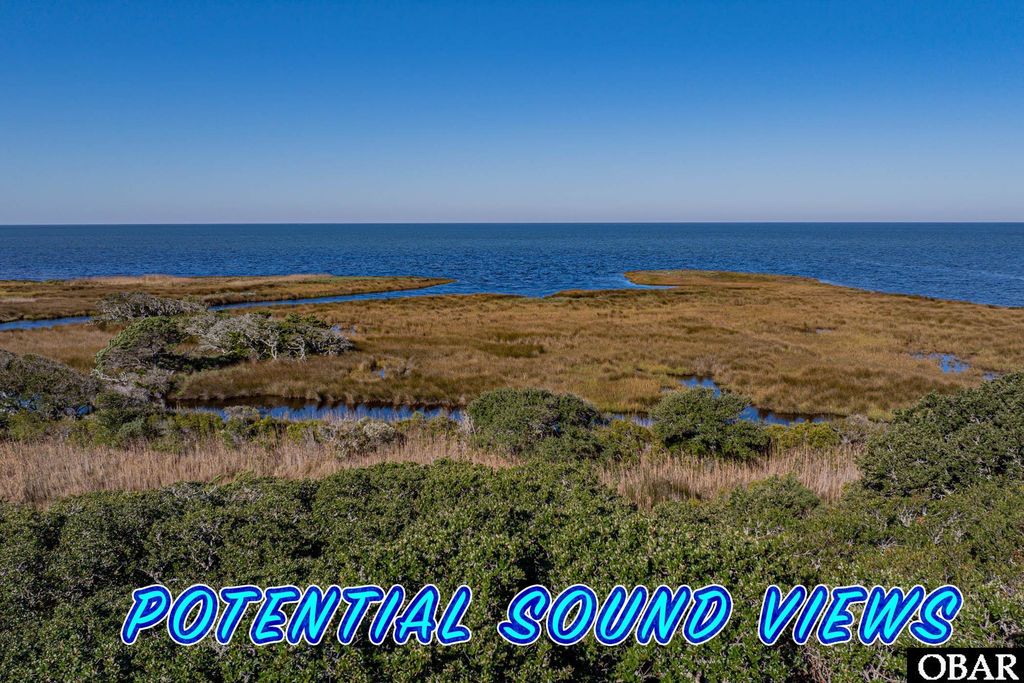 Image 5 of property listing at 40008 North End Road, Avon, NC 27915