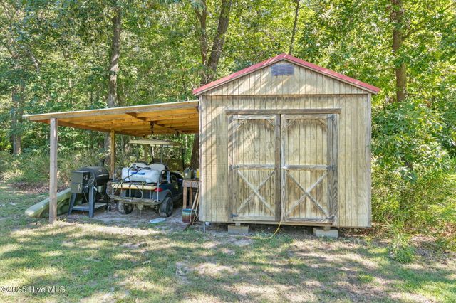 10369 Chestnut Ridge Road, Bailey, NC 27807