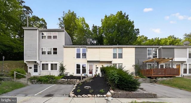 714 SUMMIT CHASE DR, Reading, PA 19611