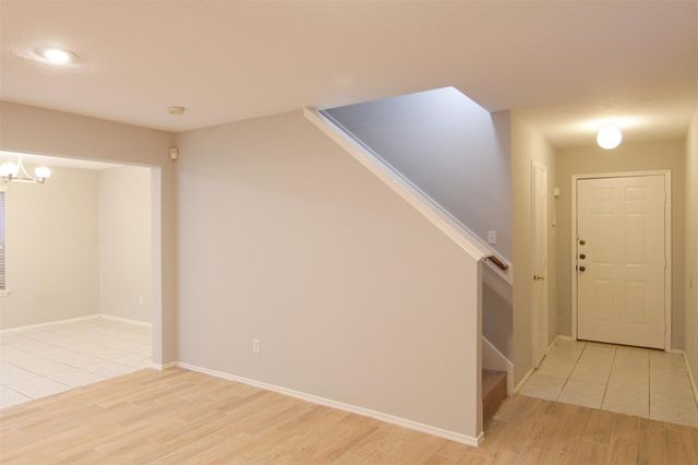 8230 Golf Green Circle, Houston, TX 77036