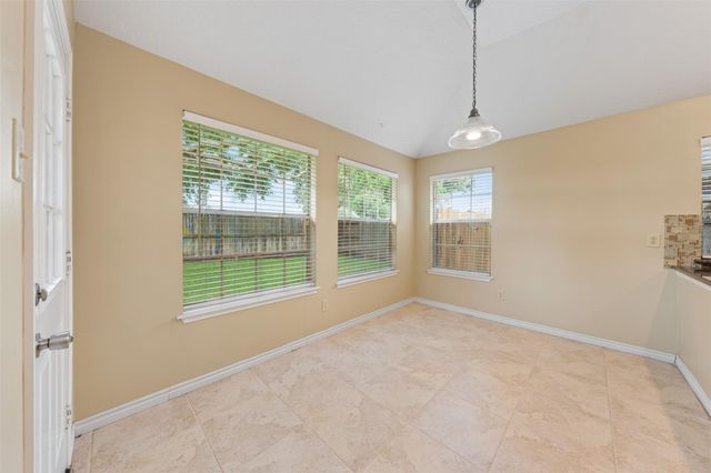 211 Scarlet Maple, Sugar Land, TX 77479