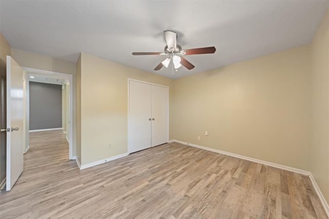 211 Scarlet Maple, Sugar Land, TX 77479