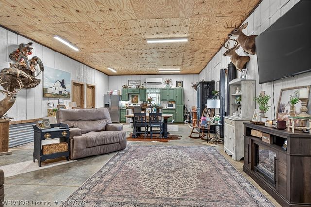 2627 Witcherville Road, Greenwood, AR 72936