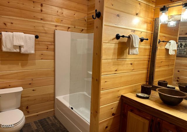 1110 Annes Road, Gatlinburg, TN 37738