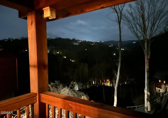 1110 Annes Road, Gatlinburg, TN 37738