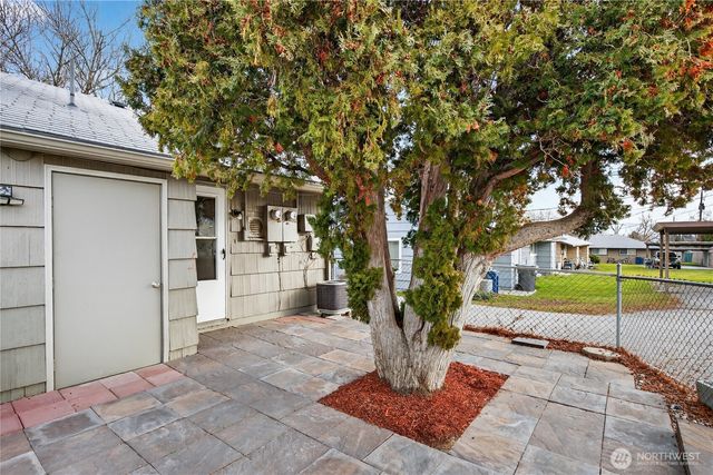 1261 & 1263 Montana Street, Wenatchee, WA 98801