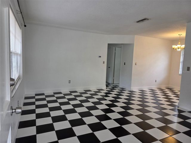 916 LA SALLE AVENUE, Orlando, FL 32803