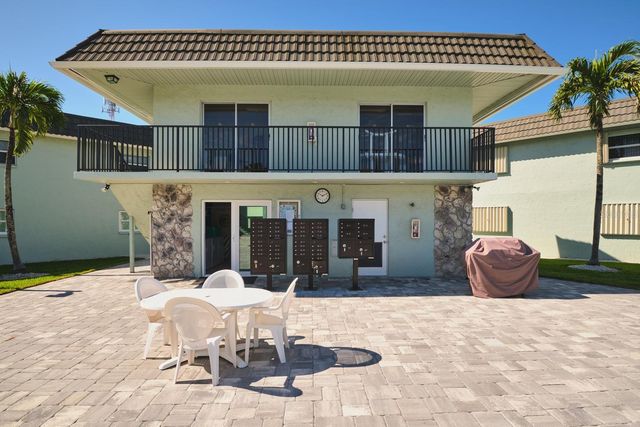 3045 ESTERO BOULEVARD 6A, Fort Myers Beach, FL 33931