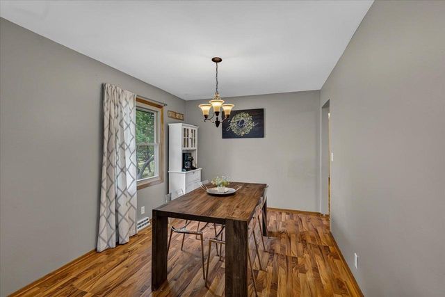 2313 Ramshead Court, Waukesha, WI 53188