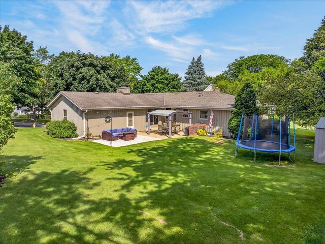 2313 Ramshead Court, Waukesha, WI 53188