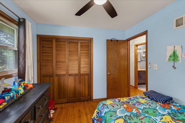 2313 Ramshead Court, Waukesha, WI 53188
