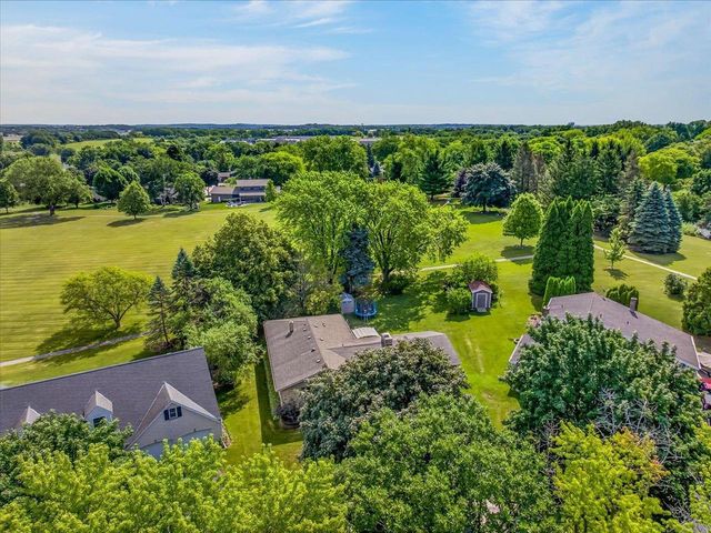 2313 Ramshead Court, Waukesha, WI 53188