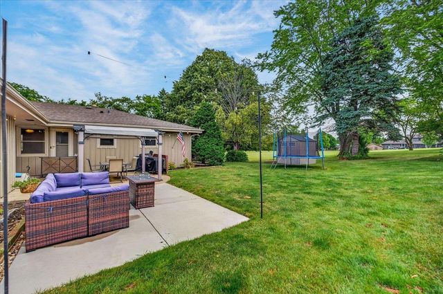 2313 Ramshead Court, Waukesha, WI 53188