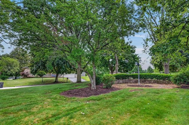 2313 Ramshead Court, Waukesha, WI 53188