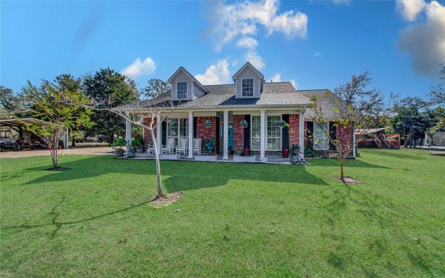 1779 County Road 151, Columbus, TX 78934