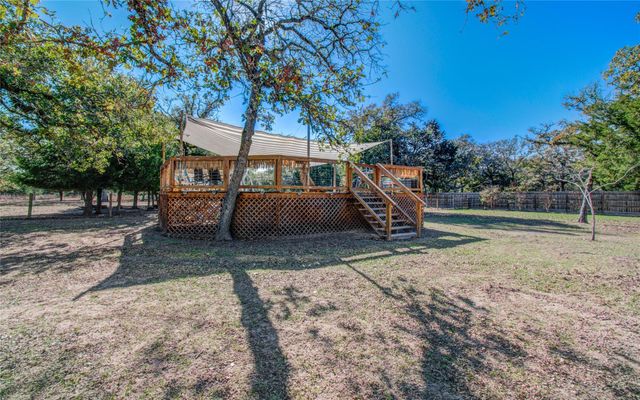 1779 County Road 151, Columbus, TX 78934