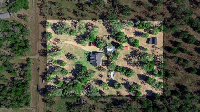 1779 County Road 151, Columbus, TX 78934