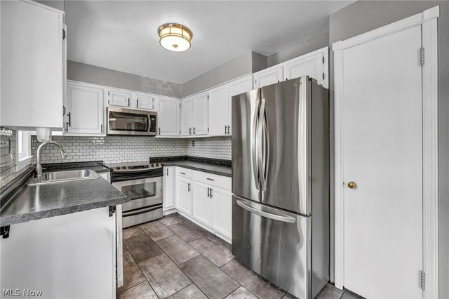 4304 Clague Road, North Olmsted, OH 44070