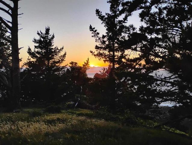 36260 Highway 1, Monterey, CA 93940