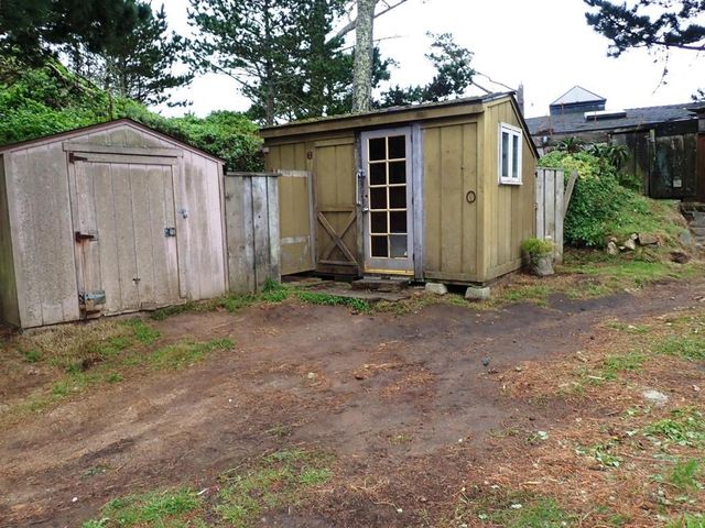 36260 Highway 1, Monterey, CA 93940