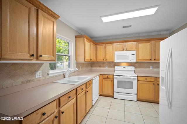 37 Heather Glenn Lane, Bluffton, SC 29910