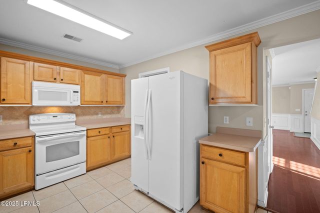 37 Heather Glenn Lane, Bluffton, SC 29910