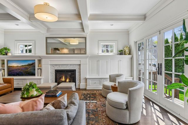 4519 W 56th Street, Edina, MN 55424