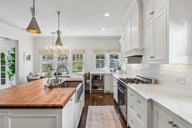 4519 W 56th Street, Edina, MN 55424