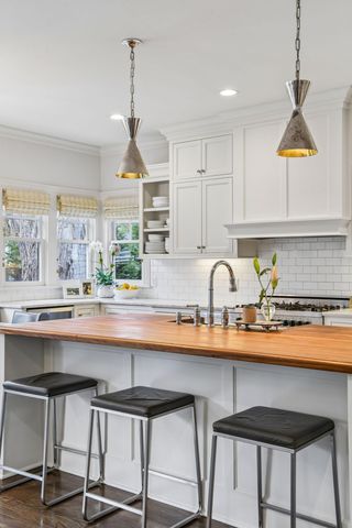 4519 W 56th Street, Edina, MN 55424