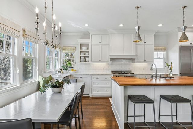 4519 W 56th Street, Edina, MN 55424