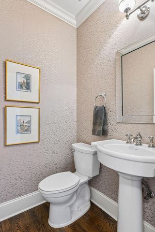 4519 W 56th Street, Edina, MN 55424