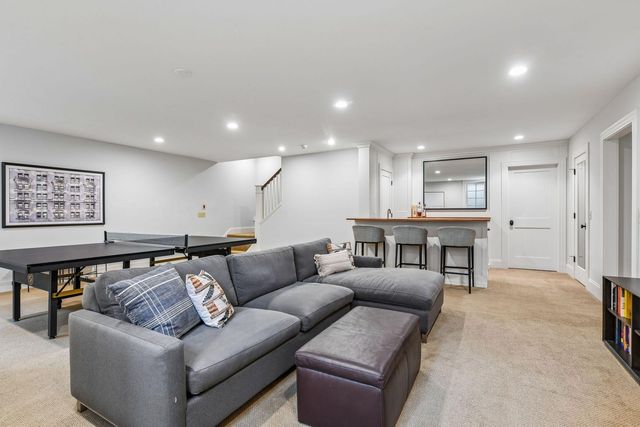 4519 W 56th Street, Edina, MN 55424