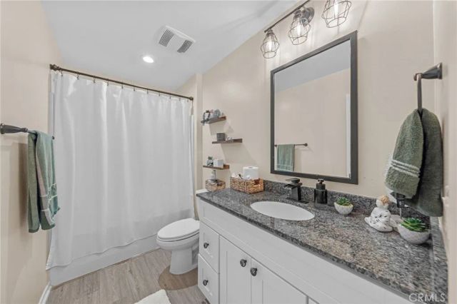 546 Brookshire, Hemet, CA 92543