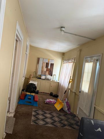 5819 Erie Avenue, Hammond, IN 46320