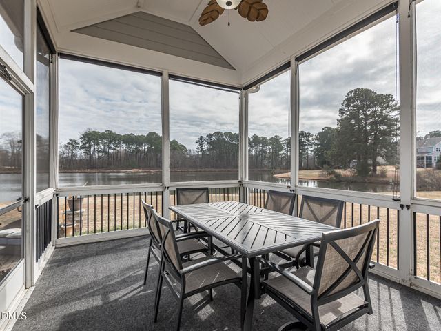 1015 Black River Drive, Zebulon, NC 27597