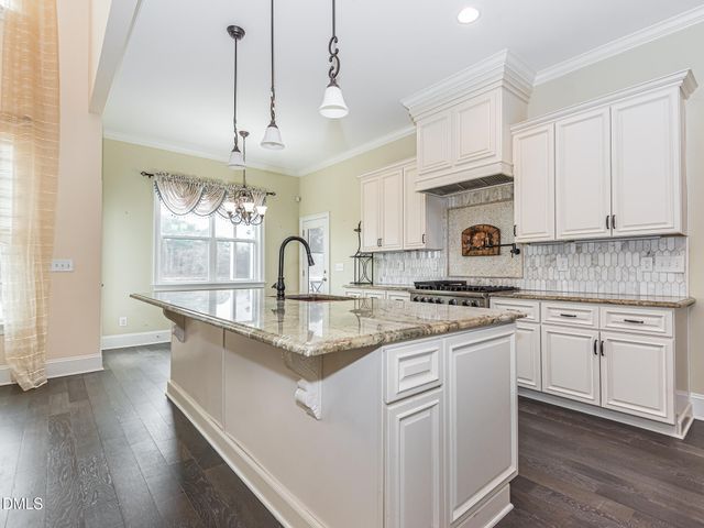 1015 Black River Drive, Zebulon, NC 27597