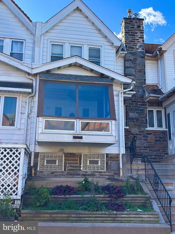 7242 BRENT RD, Upper Darby, PA 19082