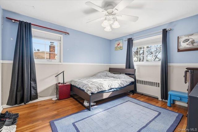 62 Eileen Avenue, Plainview, NY 11803