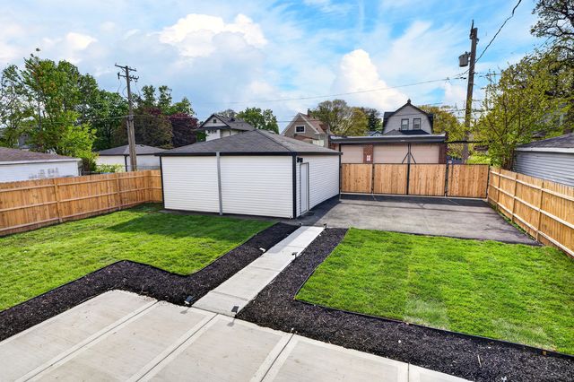 1508 S 7th Avenue, Maywood, IL 60153