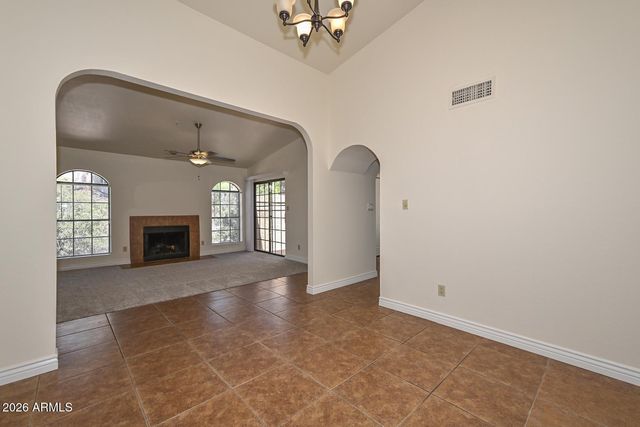 6945 E Cochise Road Unit 106, Paradise Valley, AZ 85253