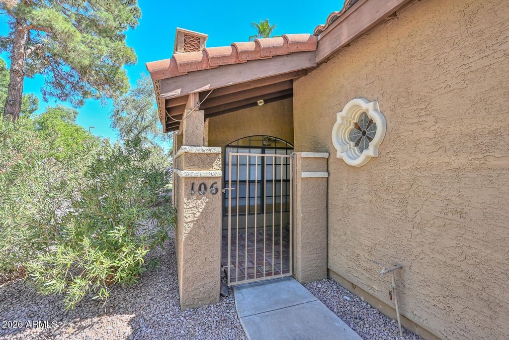 6945 E Cochise Road Unit 106, Paradise Valley, AZ 85253 — exterior