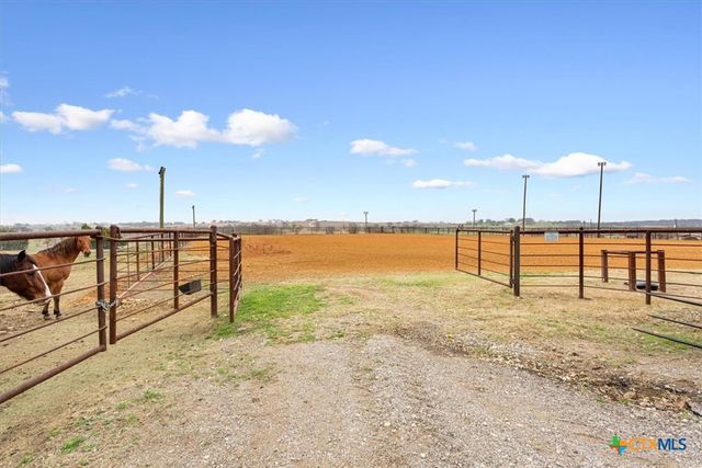 11579 Willow Grove Road, Moody, TX 76557