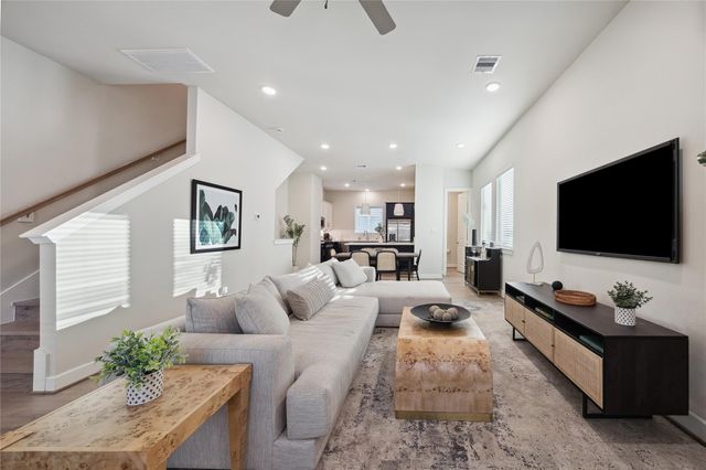 6340 Paddington Bend Drive, Houston, TX 77008