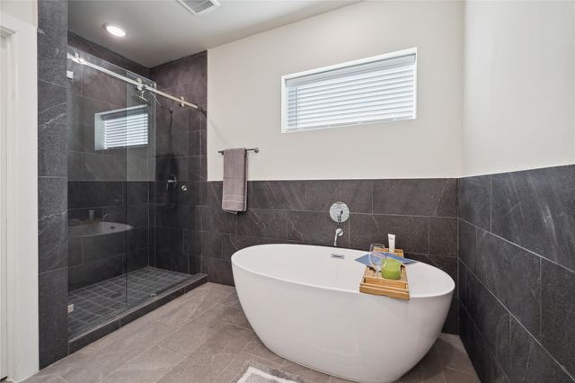 6340 Paddington Bend Drive, Houston, TX 77008