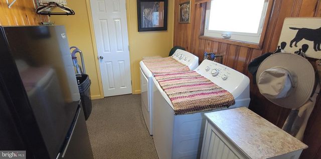 8088 FAIRVIEW ST, Philadelphia, PA 19136