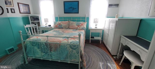 8088 FAIRVIEW ST, Philadelphia, PA 19136